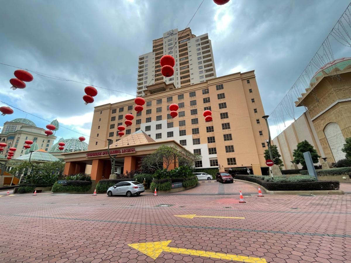 Sunway Resort Suites Max 4 Pax Studio 1 Mins Walk To Sunway Pyramid Petaling Jaya Exterior foto